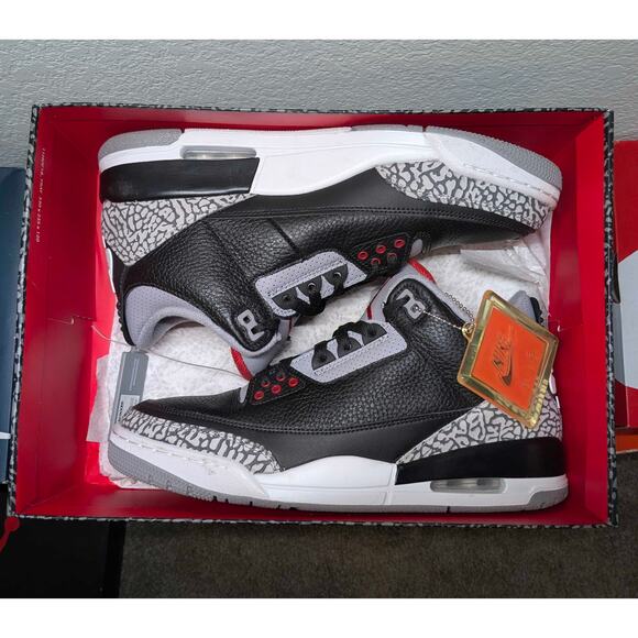 Air Jordan 3 Retro OG Black Cement 2018 Size 10 w/ OG Box main image 5